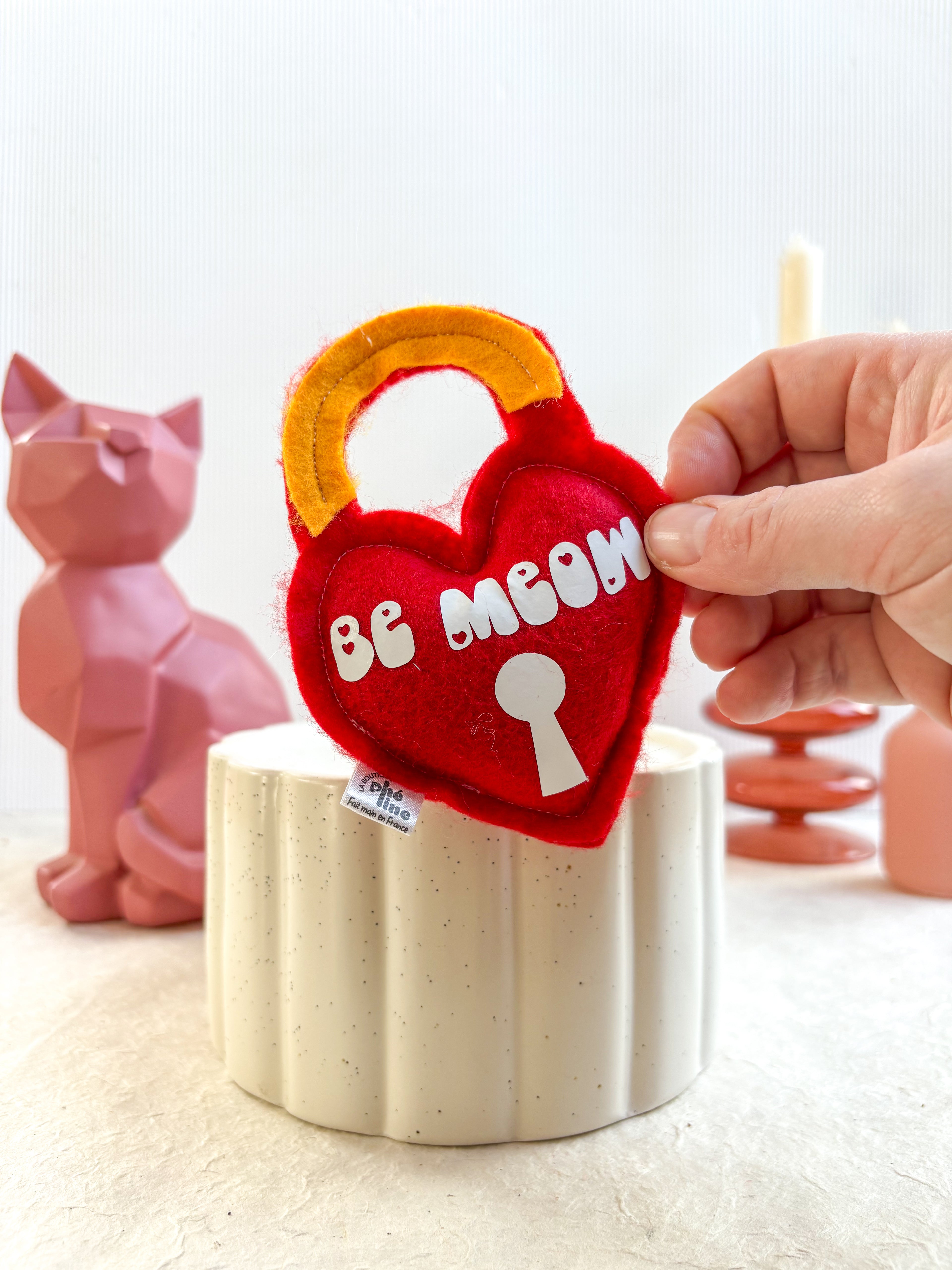 Jouet Saint valentin herbe à chat bio - Cadenas